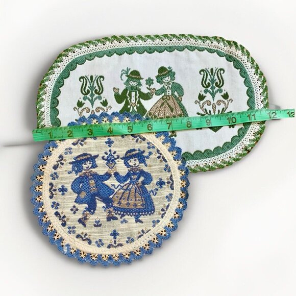 2 Haller Textilwerk Austria Floral Folk Man & Woman Lace Edge Doily/Coasters VTG - Picture 5 of 6